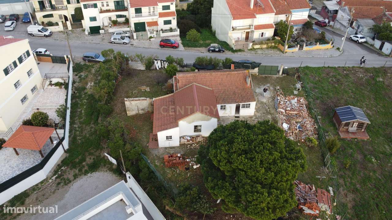 Moradia com amplo terreno a apenas 10 minutos de Lisboa - Grande imagem: 5/12