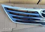 Atrapa Gril Grill Znaczek Toyota Avensis T27 2008- - 3