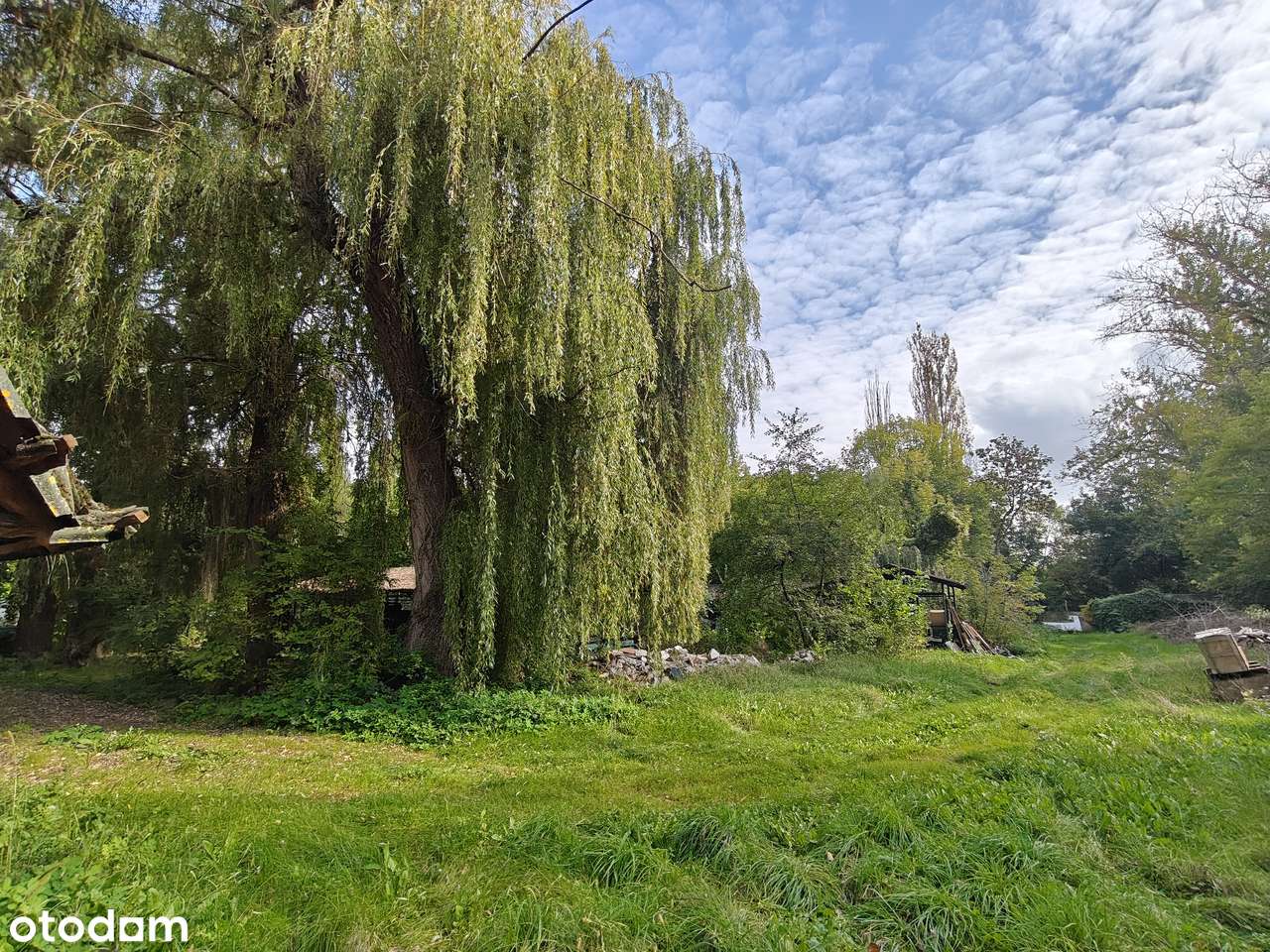 Bardzo atrakcyjna działka pod zabudowę-0