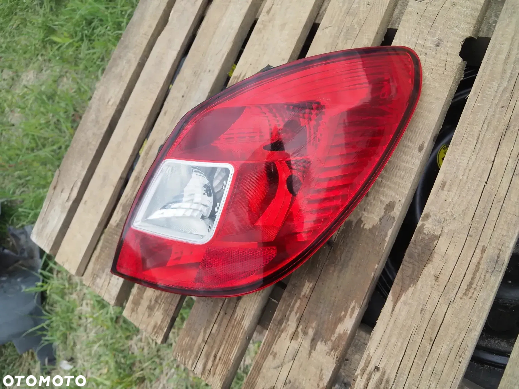 Lampa tył tylna prawa Opel Corsa D HB 5d - 2