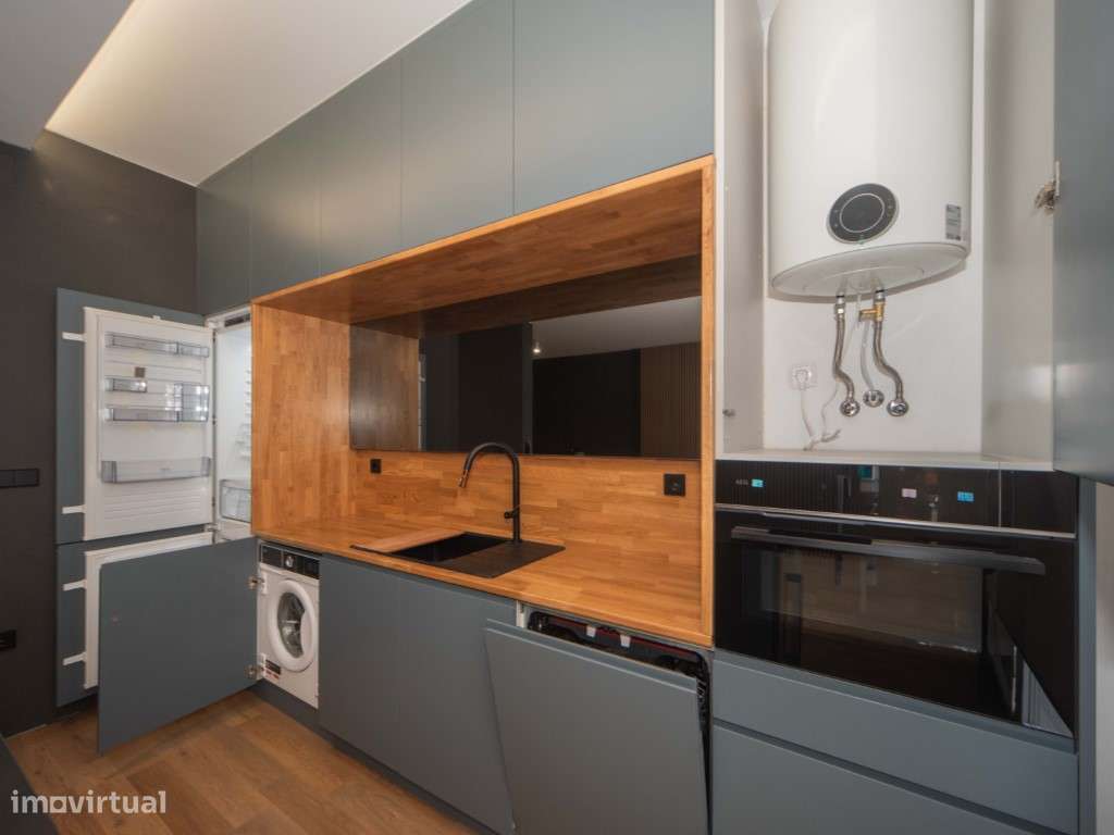 Apartamento Elegante e Contemporâneo no Centro de Algés-18