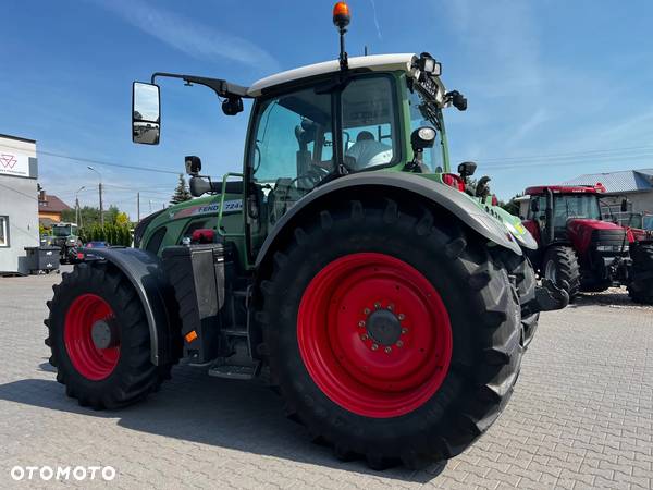 Fendt 724 Vario PLUS - 8