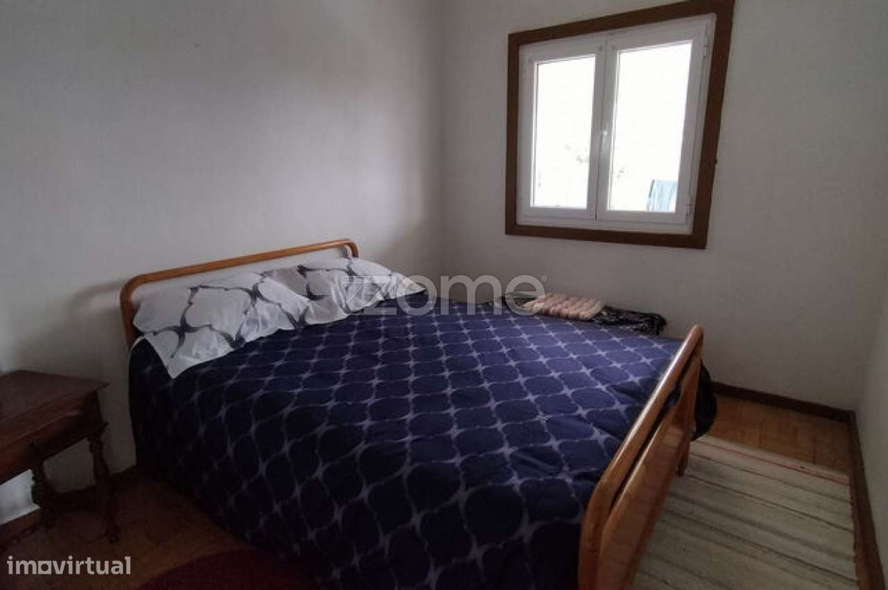 Quinta em Montalegre (cinco quartos e duas caas de banho-16