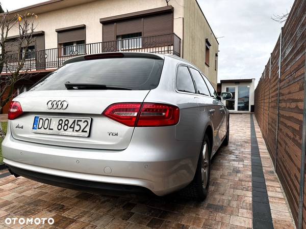 Audi A4 2.0 TDI Multitronic - 5