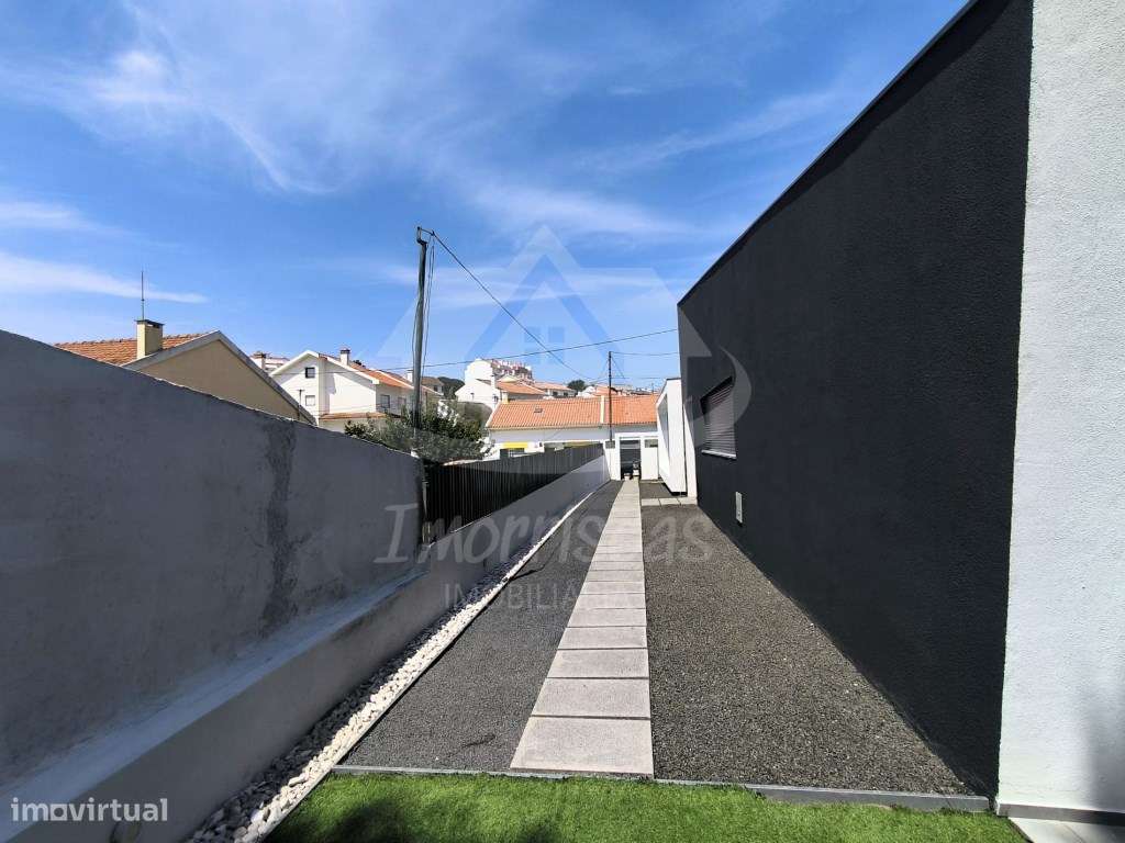 Moradia térrea V3 com piscina e excelente localização no Alto do Ín...-11