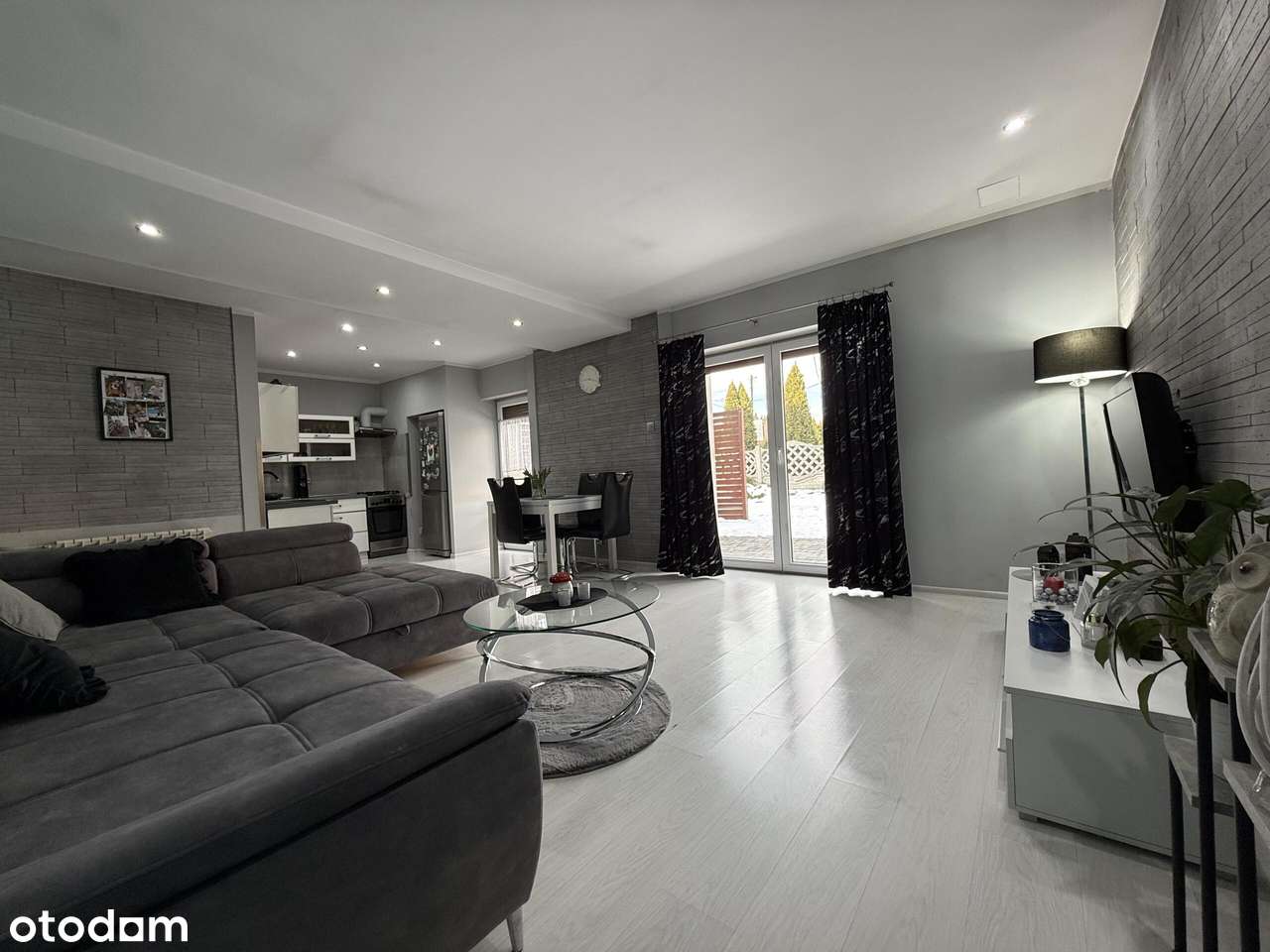 Dom+ lokal usługowy przy głównej ulicy-idealny na biznes!-13