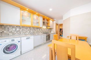 Cruz de Pau- Vale de Gatos- Apartamento de 4 Assoalhadas com garagem