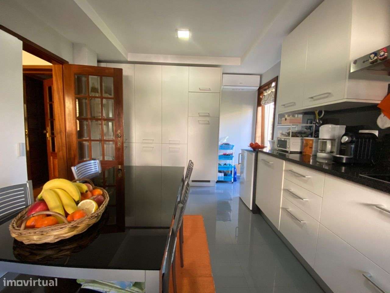 Moradia Bi-familiar T7 - Grande imagem: 2/19