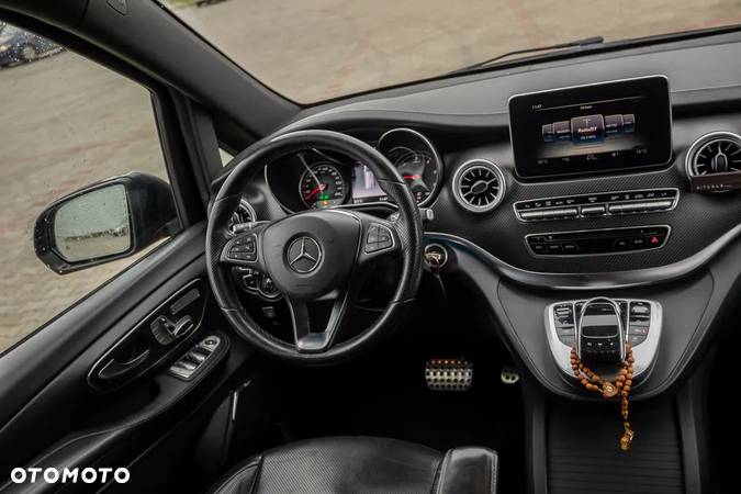 Mercedes-Benz Klasa V 250 d 4-Matic 7G-Tronic - 39