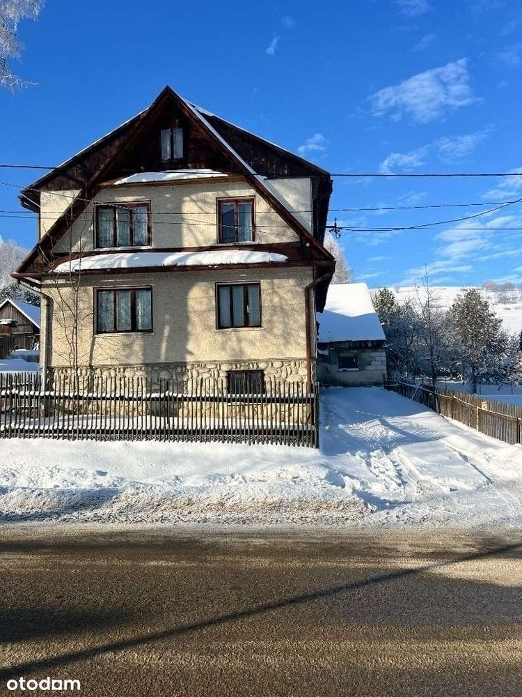 Dom wraz z zabudowaniami gospodarczymi Czarna Góra-1