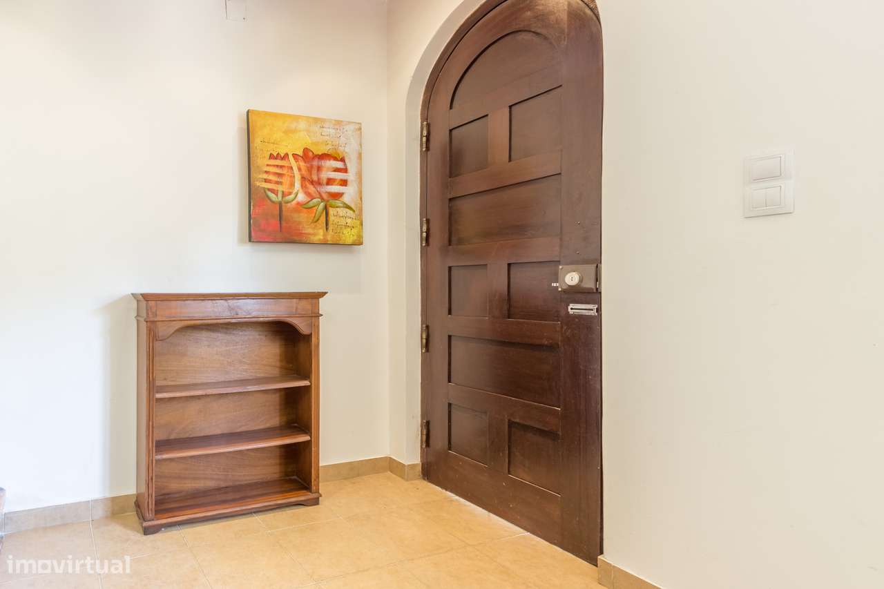 Moradia T3 + 1 em Vale Milhaços - Corroios  com Garagem-5