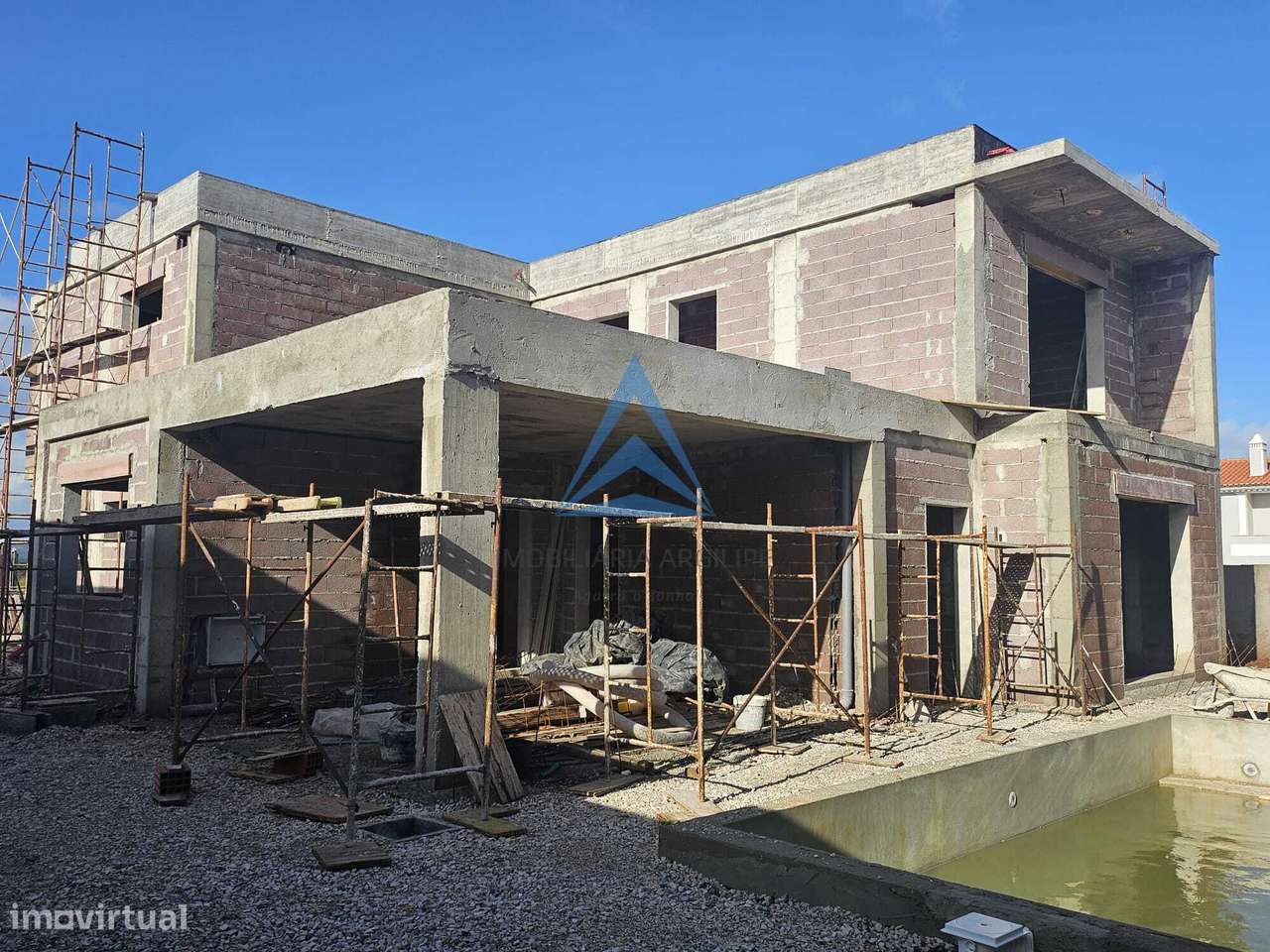 MORADIA T5 - PISCINA - CALDAS DA RAINHA-29