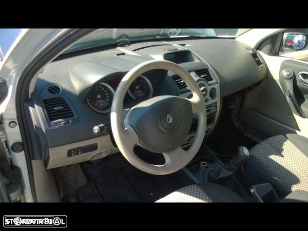 Traseira/Frente/Interior Renault Megane 1.5 Dci - 3