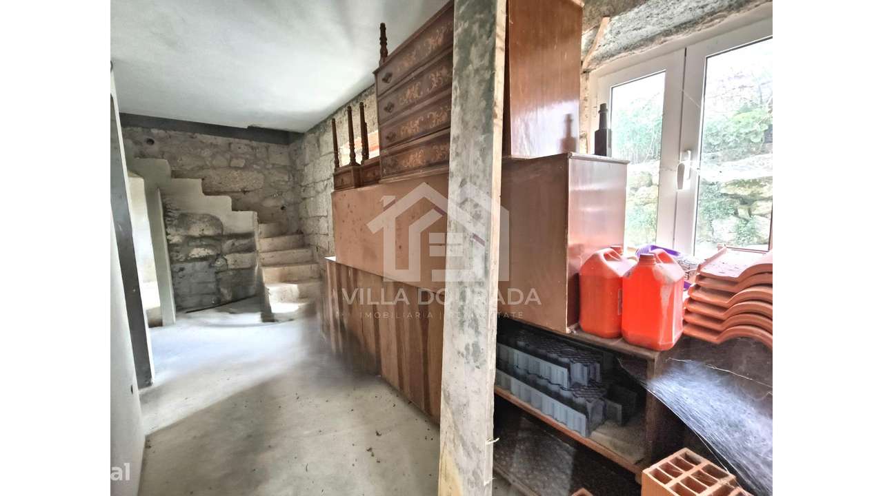 Oportunidade Única em Farves, Vouzela!-15