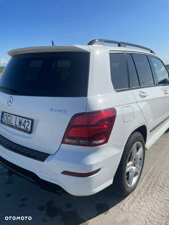 Mercedes-Benz GLK 350 4-Matic - 8