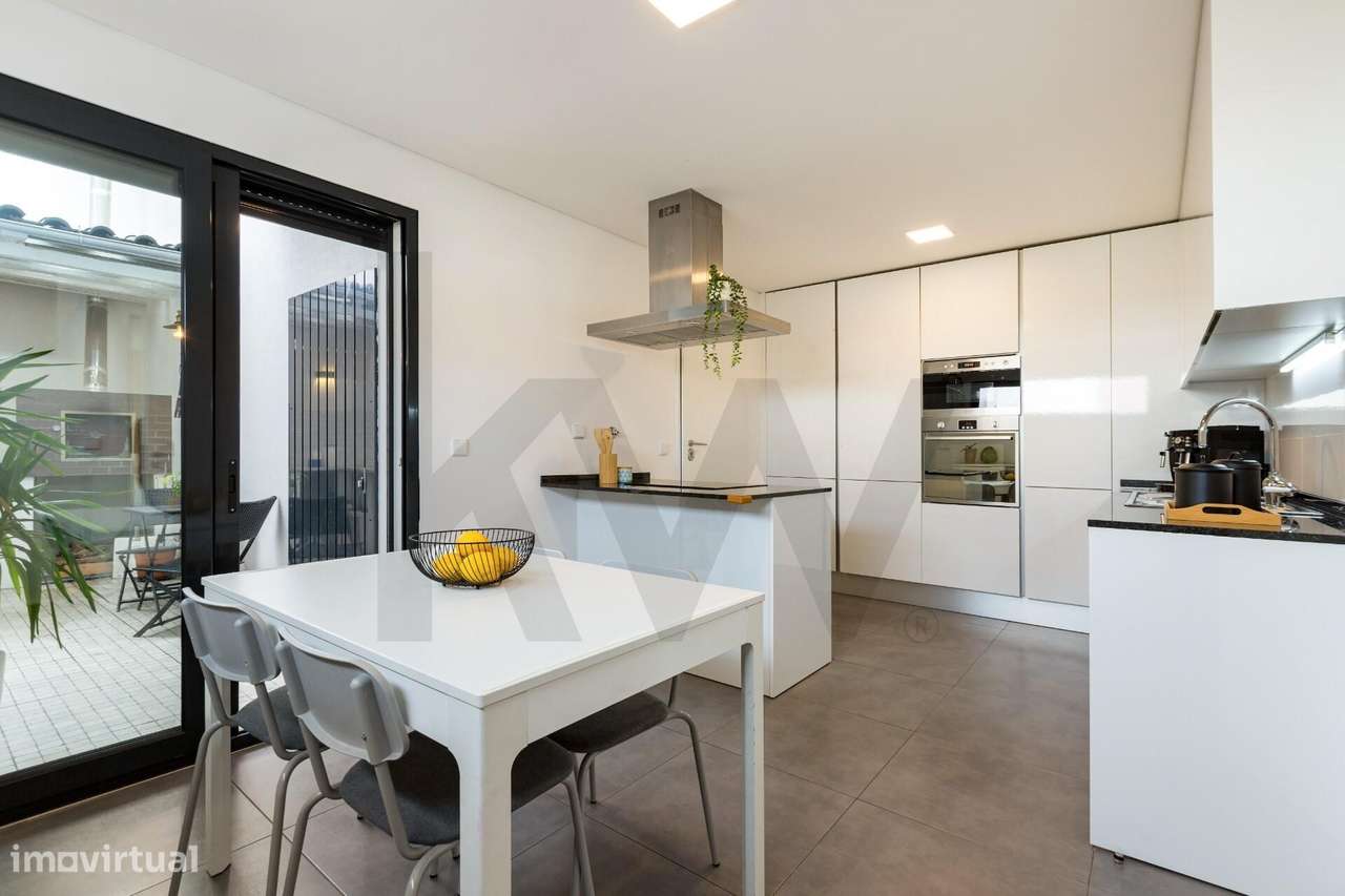 Moradia T3 com Jardim na Quinta do Aqueduto, Santo Antão do Tojal, Lou - Grande imagem: 4/48