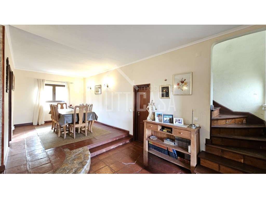 Moradia T3+1 na Venda do Pinheiro-32