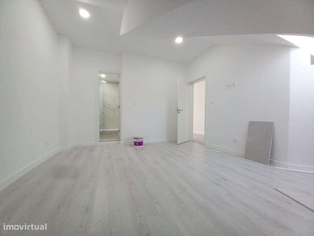 Apartamento T4 Venda em Costa da Caparica,Almada-24