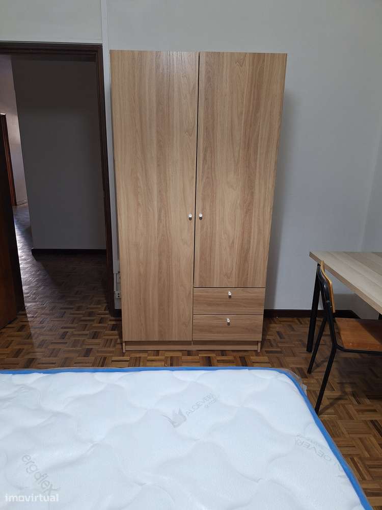 Arrenda-se quarto em Chaves em T4 com excelente localização - Grande imagem: 5/14