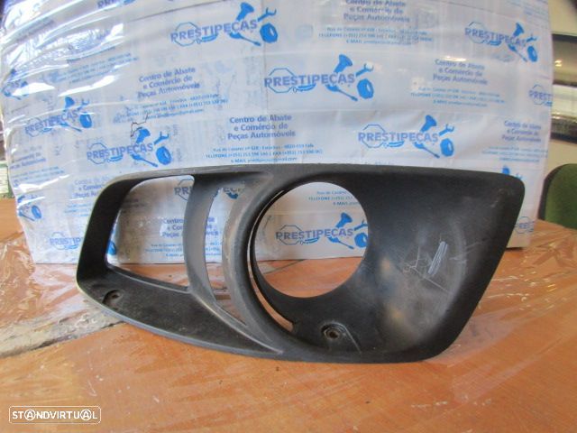 Grelha Friso 156050863 156050859 ALFA ROMEO 156 2005 1.9JTD 150CV 5P CINZA FE GRE FAROL - 1