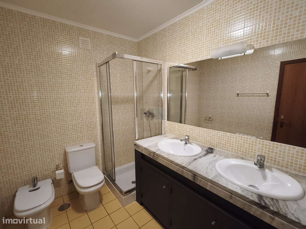 T5 Duplex com garagem e terraço em Coimbra-14