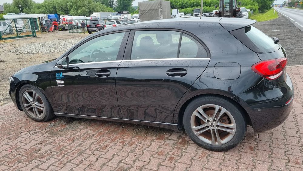 Mercedes-Benz A W177 180 d Progressive 2019