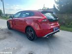 Volvo V40 D3 Drive-E R-Design Kinetic - 3