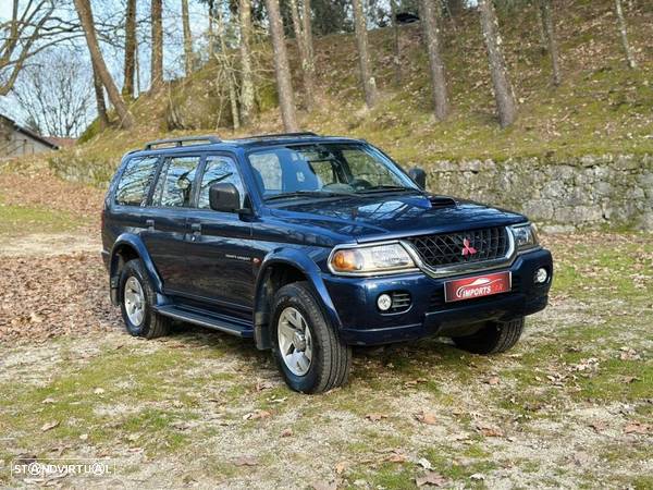 Mitsubishi Pajero Sport 2.5 TD GLS - 25