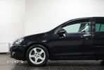 Volkswagen Golf 2.0 TDI DPF Highline - 21