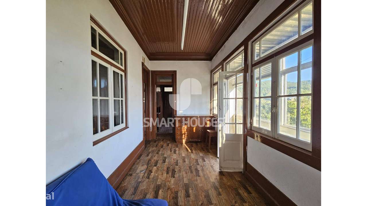 Moradia T4+T2 Pombeiro c/ terreno-16