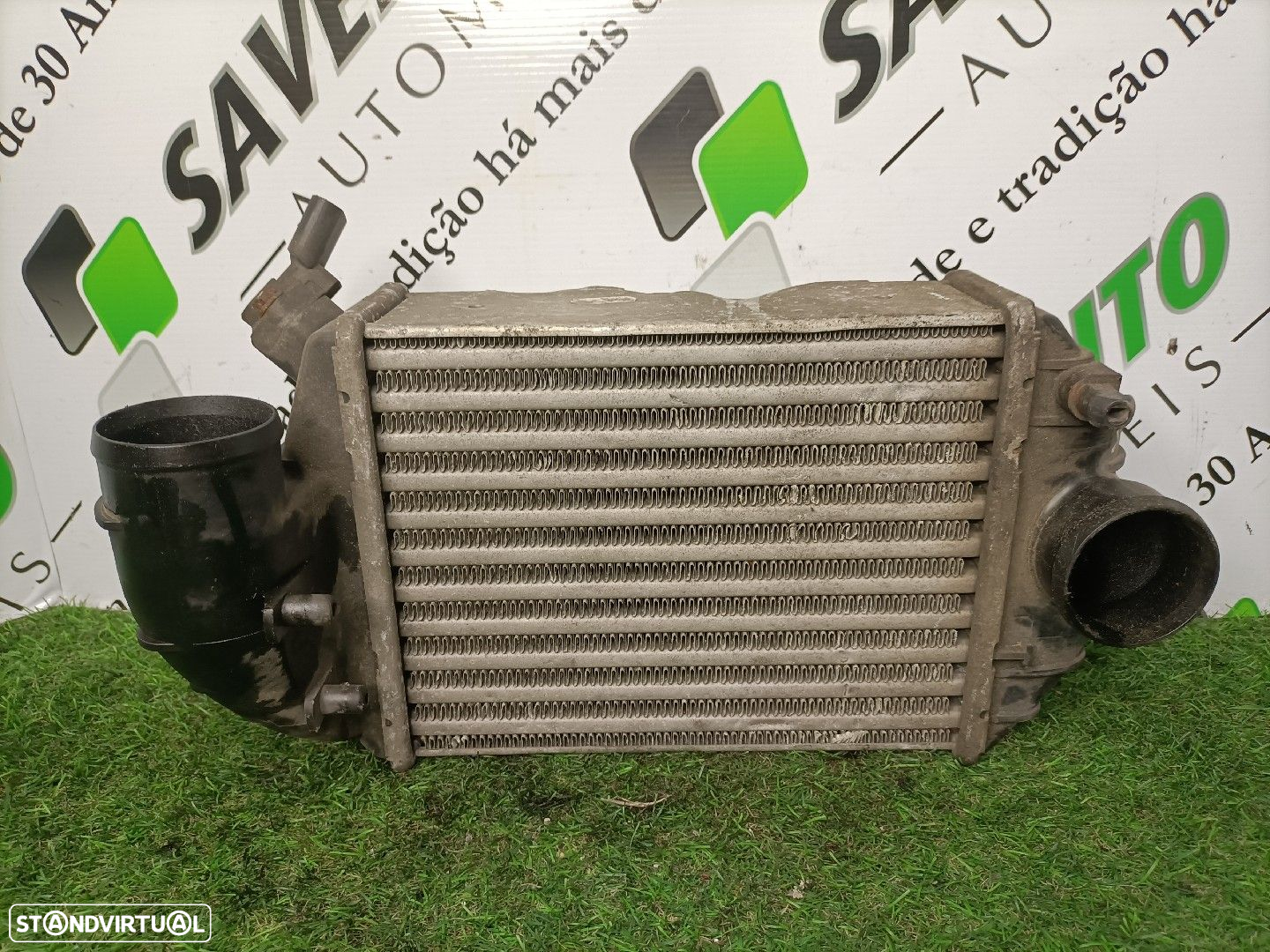 Radiador Intercooler Volkswagen Passat Variant (3B5) - 2