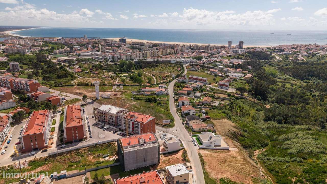 Moradia T4 Nova Condados Figueira da Foz a 5 minutos da Praia-54