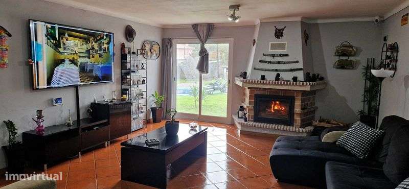 Moradia V3 Térrea com terreno - Grande imagem: 4/12