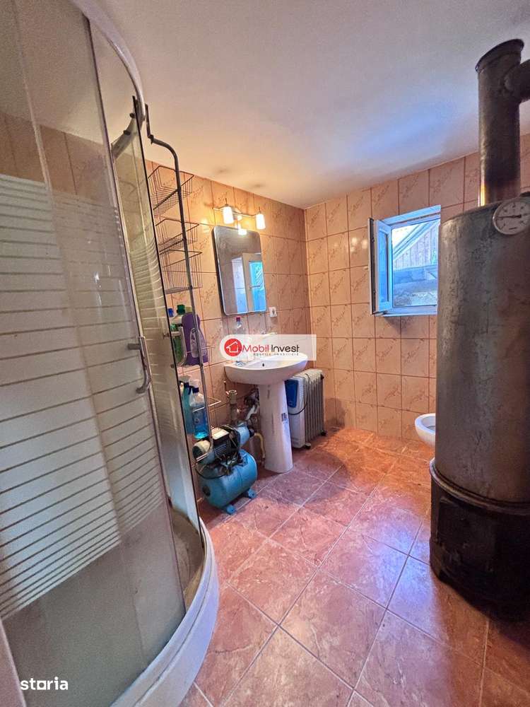 Exclusivitate -Casă cu teren 2179 mp, la doar 11 km de Alba Iulia!-6