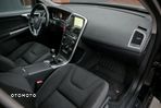 Volvo XC 60 D3 Momentum - 4