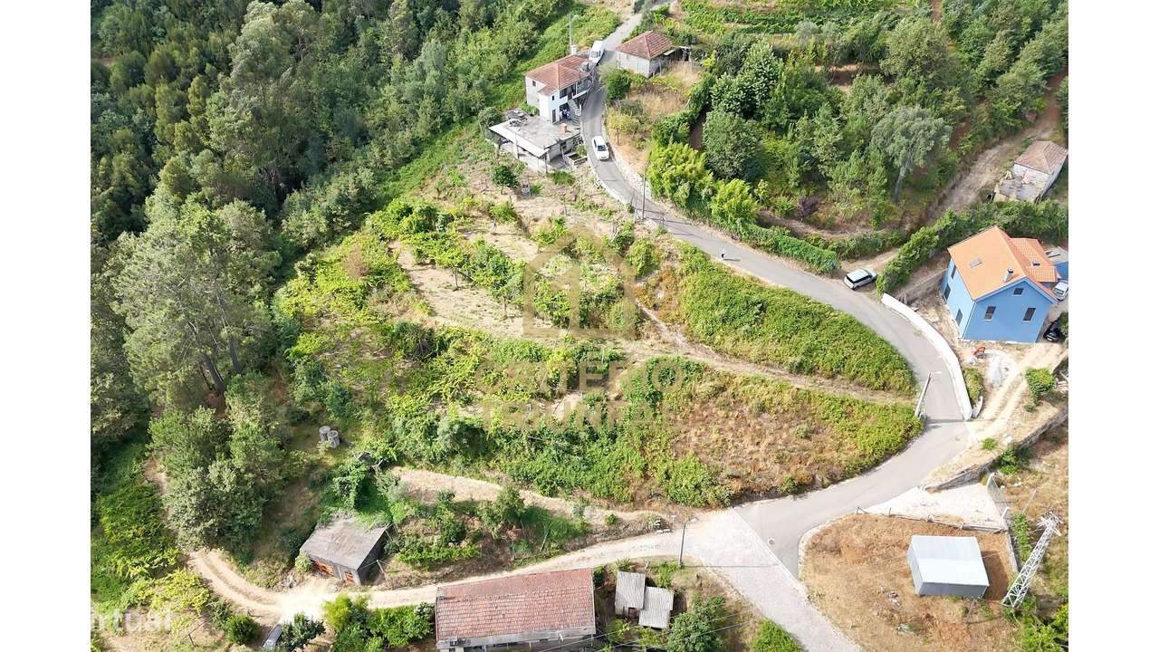 Moradia Isolada T2+1 em Freixo de Cima - Grande imagem: 4/37