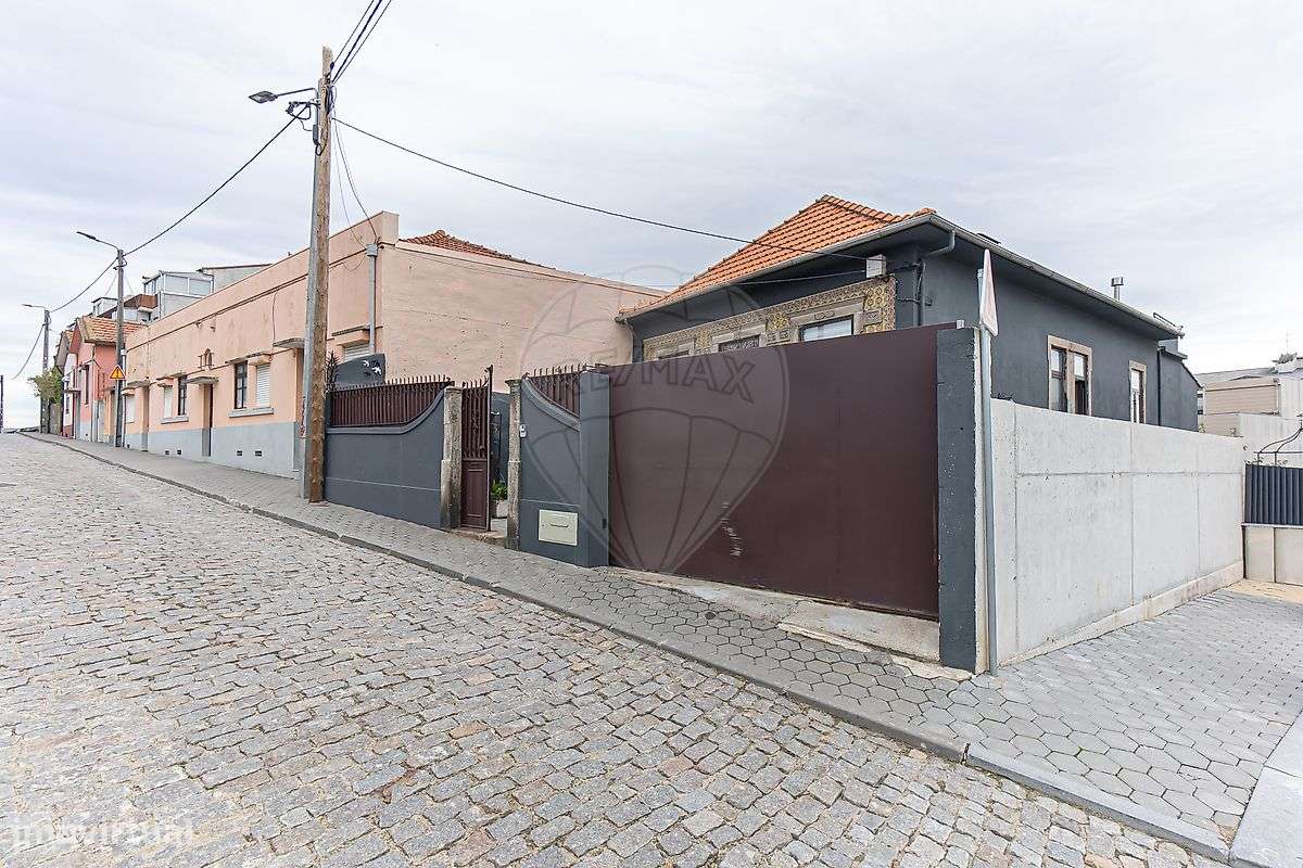 Moradia T2 para venda-48