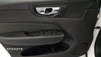 Volvo XC 60 B4 B R-Design - 18