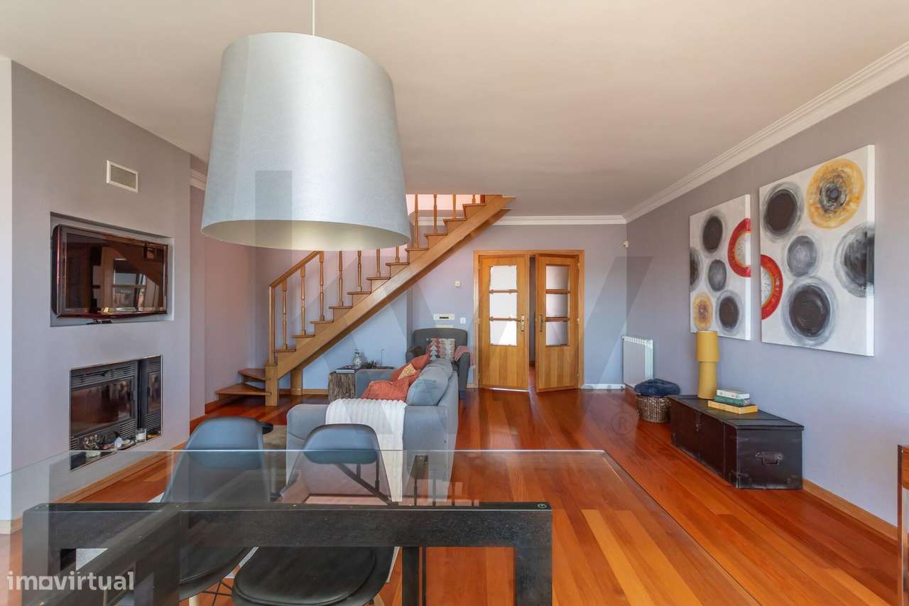 Apartamento Duplex no Buzano, S. Domingos de Rana-10