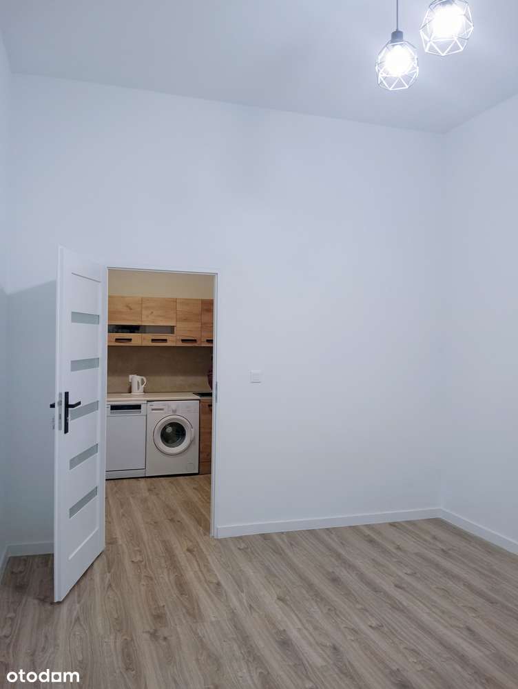 *Klimatyczne mieszkanie w kamienicy z centralnym ogrzewaniem* - Pełny obrazek: 3/11