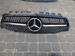 GRIL ATRAPA MERCEDES CLA A118 DIAMAND PDC NOWY - 1