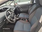 Toyota Verso 1.6 D-4D Premium - 24