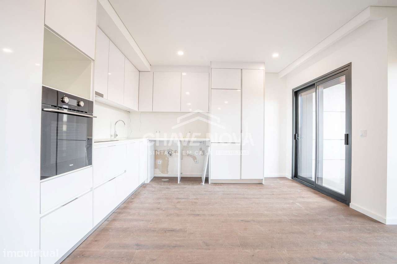T3 Novo Último Piso c/ Piscina e 2 Lugares de Garagem em Canidelo - Grande imagem: 2/25