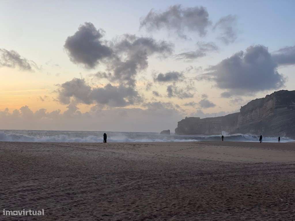 Moradia isolada V2+2 com vista mar na Praia da Légua-35