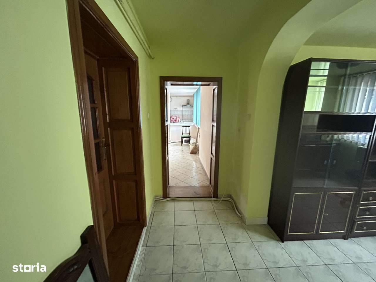 Vand casa mare caramida(2 corpuri cladire)renovat in Livada, st.850 mp-5