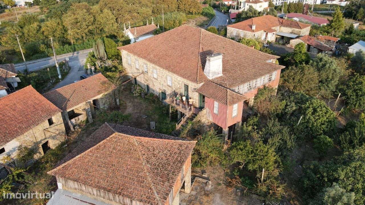 Quinta com Casa Senhorial e Capela-12