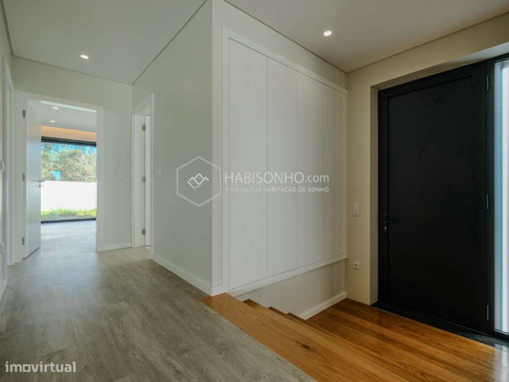 Moradia T4 Nova | Espinho | Guetim - Grande imagem: 4/39