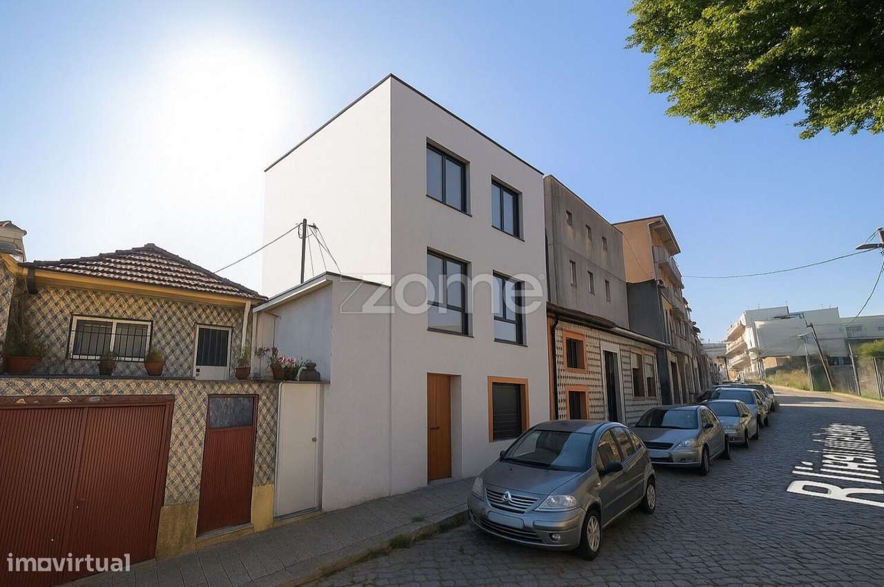 Moradia para recuperar em Ramalde - Grande imagem: 2/15