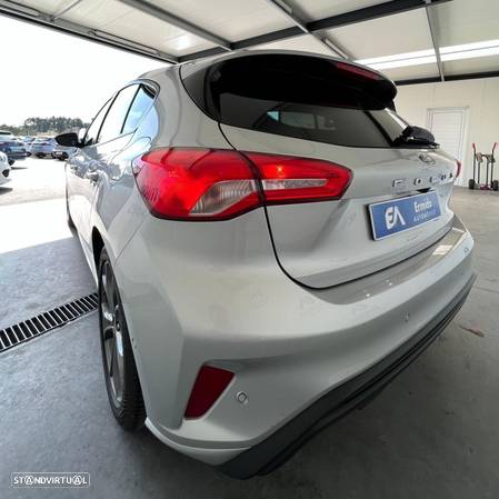 Ford Focus 1.5 EcoBoost S&S Aut. ST-LINE - 6