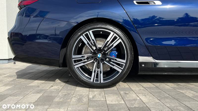 BMW Seria 7 - 5